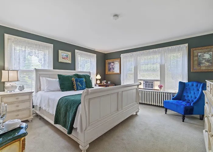 Westbrook Inn Bed And Breakfast